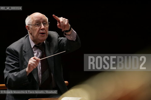 Roma, Auditorium Parco della Musica 11 / 02 / 2005:.Orchestra dellAccademia Nazionale di Santa Cecilia diretta da Mstislav Rostropovich in prova. .Ph Riccardo Musacchio..Italy Rome Auditorium Parco della Musica 11 / 02 / 2005.The Santa Cecilias National Accademy Orchestra, conductor Mstislav Rostropovich during the rehearsals.Ph Riccardo Musacchio  ©Riccardo Musacchio & Flavio Ianniello/Rosebud2