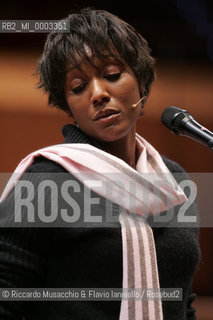 Feb 24 2006 Rome, Auditorium.National Santa Cecilia Orchestra and Choir.Conductor Ennio Morricone.In the picture: the singer Amii Stewart.  ©Riccardo Musacchio & Flavio Ianniello/Rosebud2