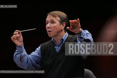 Apr 28 2006 Rome, Auditorium Parco della Musica.Santa Cecilias National Accademy Orchestra, conductor Mikhail Pletnev.  ©Riccardo Musacchio & Flavio Ianniello/Rosebud2