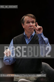 Apr 28 2006 Rome, Auditorium Parco della Musica.Santa Cecilias National Accademy Orchestra, conductor Mikhail Pletnev.  ©Riccardo Musacchio & Flavio Ianniello/Rosebud2