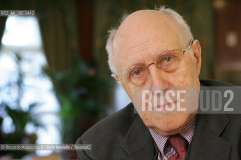 Mar 02 2006 Rome, Hotel Victoria.The conductor Mstislav Rostropovic during the press conference.  ©Riccardo Musacchio & Flavio Ianniello/Rosebud2