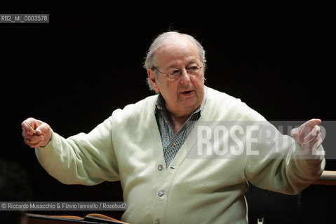 Roma, Auditorium Parco della Musica 04 04 2008.Stagione di Musica Sinfonica..Orchestra dellAccademia di Santa Cecilia.Andre Previn direttore in prova.  ©Riccardo Musacchio & Flavio Ianniello/Rosebud2