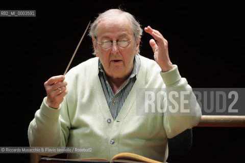 Roma, Auditorium Parco della Musica 04 04 2008.Stagione di Musica Sinfonica..Orchestra dellAccademia di Santa Cecilia.Andre Previn direttore in prova.  ©Riccardo Musacchio & Flavio Ianniello/Rosebud2