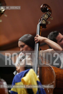 Roma, Auditorium Parco della Musica 14 09 2006.Orquesta Sinfonica Juvenil de Venezuela Simon Bolivar, direttore Gustavo Dudamel in prova..  ©Riccardo Musacchio & Flavio Ianniello/Rosebud2