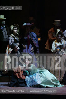 Roma, Teatro dell Opera 20 11 2005.La Sonnambula. Musica di Vincenzo Bellini.Regia Pier Francesco Maestrini.Direttore dêorchestra Bruno Campanella.Scene e costumi Alfredo Troisi.Nella foto: Cinzia Forte (Amina).Ph Riccardo Musacchio  ©Riccardo Musacchio & Flavio Ianniello/Rosebud2