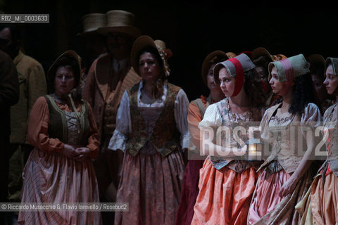 Roma, Teatro dell Opera 20 11 2005.La Sonnambula. Musica di Vincenzo Bellini.Regia Pier Francesco Maestrini.Direttore dÍorchestra Bruno Campanella.Scene e costumi Alfredo Troisi.Ph Riccardo Musacchio  ©Riccardo Musacchio & Flavio Ianniello/Rosebud2