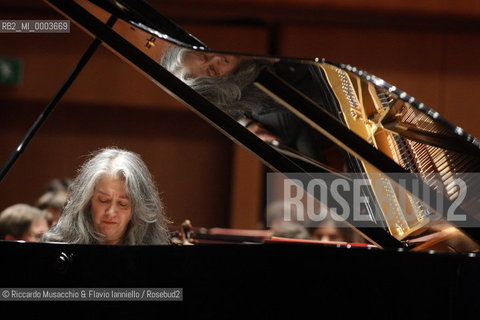 Rome, Feb 07 2009 Auditorium Music Park.Santa Cecilia Orchestra, Antonio Pappano conductor.Martha Argerich piano..  ©Riccardo Musacchio & Flavio Ianniello/Rosebud2