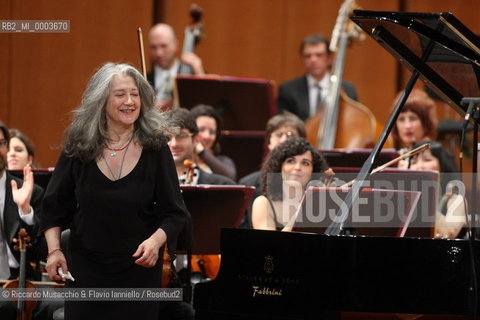 Rome, Feb 07 2009 Auditorium Music Park.Santa Cecilia Orchestra, Antonio Pappano conductor.Martha Argerich piano..  ©Riccardo Musacchio & Flavio Ianniello/Rosebud2