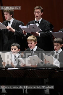 Rome, Auditorium Music Park Dec 13 2008.Christmas Carols.The Choir of King College, Cambridge..Stephen Cleobury conductor..  ©Riccardo Musacchio & Flavio Ianniello/Rosebud2