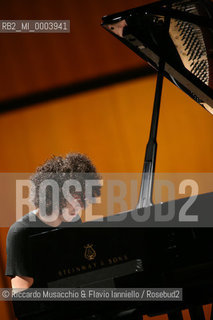 Roma, Auditorium Parco della Musica 30 09 2007.Il Pianista Jazz Giovanni Allevi durante la prova di concerto.   ©Riccardo Musacchio & Flavio Ianniello/Rosebud2