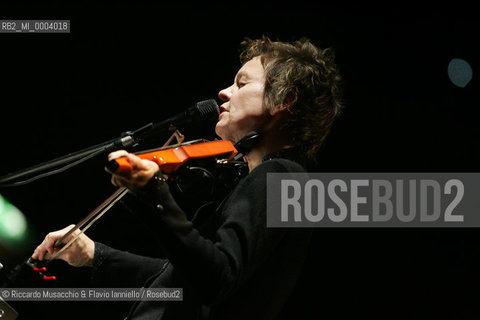 Italy Rome Auditorium 12 05 2005.The Artist Laurie Anderson in  The end of the Moon .Ph Riccardo Musacchio & Flavio Ianniello.  ©Riccardo Musacchio & Flavio Ianniello/Rosebud2