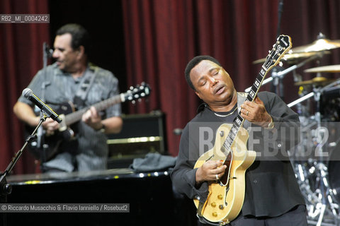 Rome,  Jul 15 2008 Auditorium Music Park.America rock blues singer and guitarist George Benson in concert.   ©Riccardo Musacchio & Flavio Ianniello/Rosebud2