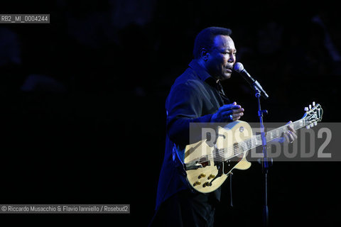 Rome,  Jul 15 2008 Auditorium Music Park.America rock blues singer and guitarist George Benson in concert.   ©Riccardo Musacchio & Flavio Ianniello/Rosebud2