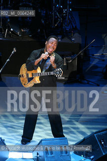 Rome,  Jul 15 2008 Auditorium Music Park.America rock blues singer and guitarist George Benson in concert.   ©Riccardo Musacchio & Flavio Ianniello/Rosebud2