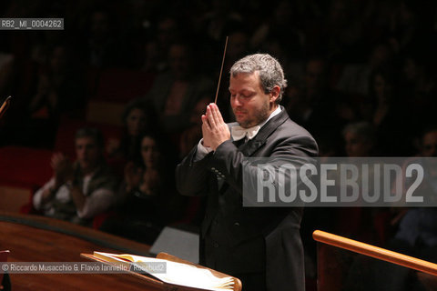 Roma, Auditorium Parco della Musica 28 09 2005.K Festival...il genio di Mozart:.Orchestra e Coro dellAccademia Nazionale di Santa Cecilia.Direttore Fabio Biondi .Ph Riccardo Musacchio..Italy Rome Auditorium 28 09 2005.K Festival...the genius of Mozart.Santa Cecilia  Orchestra and Chorus.Conductor Fabio Biondi.Ph Riccardo Musacchio  ©Riccardo Musacchio & Flavio Ianniello/Rosebud2