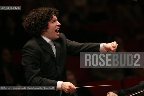 Roma, Auditorium Parco della Musica 14 09 2006.Orquesta Sinfonica Juvenil de Venezuela Simon Bolivar.direttore: Gustavo Dudamel .  ©Riccardo Musacchio & Flavio Ianniello/Rosebud2