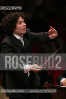 Roma, Auditorium Parco della Musica 14 09 2006.Orquesta Sinfonica Juvenil de Venezuela Simon Bolivar.direttore: Gustavo Dudamel .  ©Riccardo Musacchio & Flavio Ianniello/Rosebud2