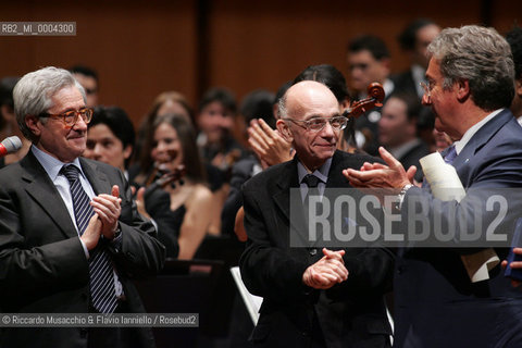 Roma, Auditorium Parco della Musica 14 09 2006.Orquesta Sinfonica Juvenil de Venezuela Simon Bolivar.direttore: Gustavo Dudamel .  ©Riccardo Musacchio & Flavio Ianniello/Rosebud2