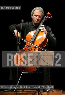 Roma, Auditorium Parco della Musica 13 04 2007.Stagione di Musica da Camera.Mario Brunello violoncello .Andrea Lucchesini pianoforte.Ph Riccardo Musacchio  ©Riccardo Musacchio & Flavio Ianniello/Rosebud2