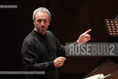 Rome, Auditorium Sep 11 2006.MOZART FESTIVAL:.Orchestra dArchi Italiana.conductor: Mario Brunello.  ©Riccardo Musacchio & Flavio Ianniello/Rosebud2