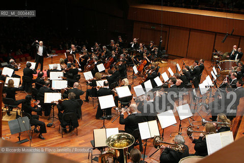 Roma, Auditorium Parco della Musica 25 02 2007.Stagione di Musica Sinfonica..Budapest Festival Orchestra.Ivan Fischer direttore.Noemi Kiss soprano.Andrea Melath mezzosoprano.Ph Riccardo Musacchio  ©Riccardo Musacchio & Flavio Ianniello/Rosebud2