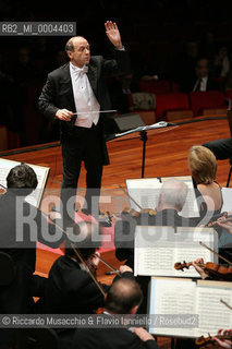 Roma, Auditorium Parco della Musica 25 02 2007.Stagione di Musica Sinfonica..Budapest Festival Orchestra.Ivan Fischer direttore.Noemi Kiss soprano.Andrea Melath mezzosoprano.Ph Riccardo Musacchio  ©Riccardo Musacchio & Flavio Ianniello/Rosebud2