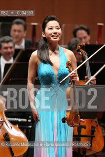 Rome, Auditorium May 22 2006.National Santa Cecilia Orchestra.Conductor: Carlo Tenan.Violin: Sarah Chang .  ©Riccardo Musacchio & Flavio Ianniello/Rosebud2