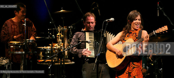 Roma, Auditorium Parco della Musica 22 09 2007.Nella foto: la cantante e songwriter Chiara Civello in concerto..  ©Riccardo Musacchio & Flavio Ianniello/Rosebud2