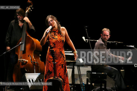 Roma, Auditorium Parco della Musica 22 09 2007.Nella foto: la cantante e songwriter Chiara Civello in concerto..  ©Riccardo Musacchio & Flavio Ianniello/Rosebud2