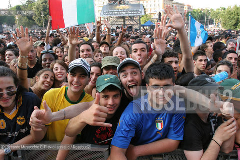 Italy, Rome Jul 02 2005 St.Giovanni square.Cornetto Free Music Festival.  ©Riccardo Musacchio & Flavio Ianniello/Rosebud2