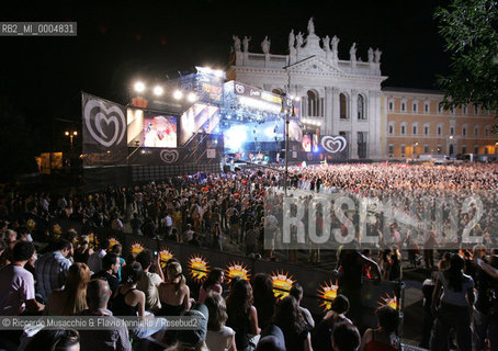 Italy, Rome Jul 02 2005 St.Giovanni square.Cornetto Free Music Festival.  ©Riccardo Musacchio & Flavio Ianniello/Rosebud2