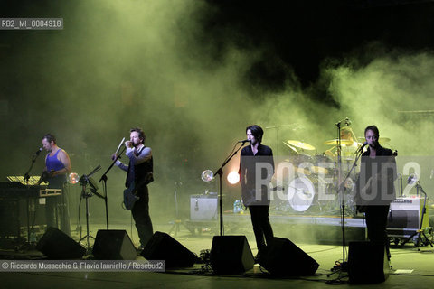 Rome,  Jul 17 2008 Auditorium Music Park.Rock band from Belgiun dEUS in concert..  ©Riccardo Musacchio & Flavio Ianniello/Rosebud2