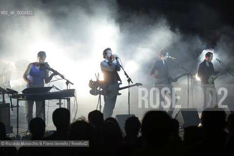 Rome,  Jul 17 2008 Auditorium Music Park.Rock band from Belgiun dEUS in concert..  ©Riccardo Musacchio & Flavio Ianniello/Rosebud2