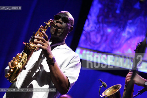 Roma, Auditorium Parco della Musica 07 11 2007.Roma Jazz Festival MetaSax..Manu Dibango soul Makossa Gang..  ©Riccardo Musacchio & Flavio Ianniello/Rosebud2