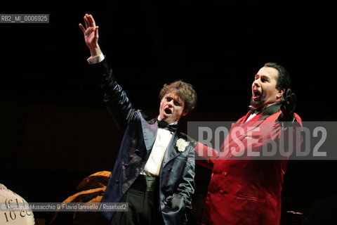 Rome, Auditorium Parco della Musica 16 02 2006.The Rakes Progress an Igor Stravinskij opera.Orchestra and Choir of the Accademia Nazionale di Santa Cecilia, conductor Daniele Gatti, director Lorenzo Mariani, scene and costums Maurizio Balo.in the picture: the tenore Rainer Trost (Tom Rakewell) and the baritono James Morrison (Nick Shadow).  ©Riccardo Musacchio & Flavio Ianniello/Rosebud2