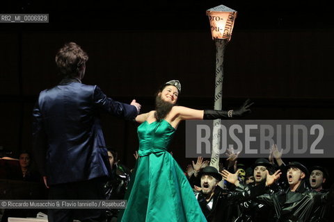 Rome, Auditorium Parco della Musica 16 02 2006.The Rakes Progress an Igor Stravinskij opera.Orchestra and Choir of the Accademia Nazionale di Santa Cecilia, conductor Daniele Gatti, director Lorenzo Mariani, scene and costums Maurizio Balo.in the picture: the mezzosoprano Sara Fulgoni (Baba the Turk).  ©Riccardo Musacchio & Flavio Ianniello/Rosebud2
