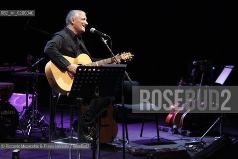Rome, Auditorium Music Park Nov 23 2011.Bungaro & Michele Ascolese.Acusticanto Tour 2011 .Spegial guestes:.Pilar voice, Paolo Buonvino piano. ©Riccardo Musacchio & Flavio Ianniello/Rosebud2