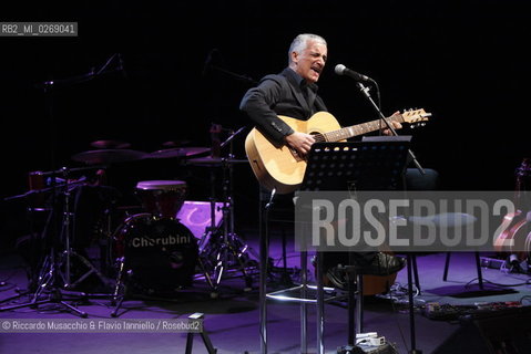 Rome, Auditorium Music Park Nov 23 2011.Bungaro & Michele Ascolese.Acusticanto Tour 2011 .Spegial guestes:.Pilar voice, Paolo Buonvino piano. ©Riccardo Musacchio & Flavio Ianniello/Rosebud2