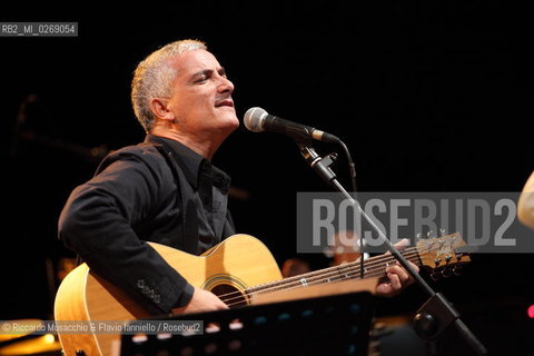 Rome, Auditorium Music Park Nov 23 2011.Bungaro & Michele Ascolese.Acusticanto Tour 2011 .Spegial guestes:.Pilar voice, Paolo Buonvino piano. ©Riccardo Musacchio & Flavio Ianniello/Rosebud2