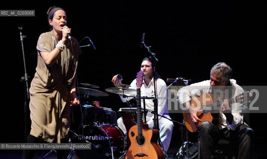 Rome, Auditorium Music Park Nov 23 2011.Bungaro & Michele Ascolese.Acusticanto Tour 2011 .Spegial guestes:.Pilar voice, Paolo Buonvino piano. ©Riccardo Musacchio & Flavio Ianniello/Rosebud2
