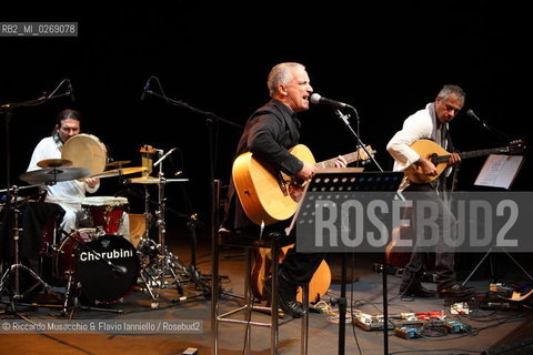 Rome, Auditorium Music Park Nov 23 2011.Bungaro & Michele Ascolese.Acusticanto Tour 2011 .Spegial guestes:.Pilar voice, Paolo Buonvino piano. ©Riccardo Musacchio & Flavio Ianniello/Rosebud2