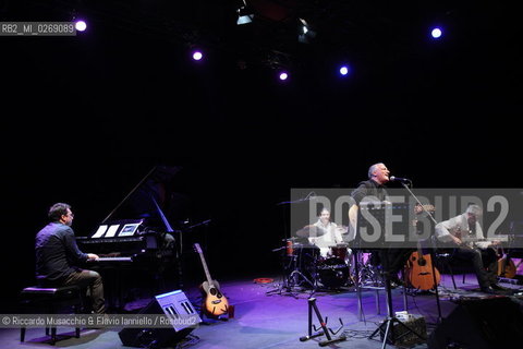 Rome, Auditorium Music Park Nov 23 2011.Bungaro & Michele Ascolese.Acusticanto Tour 2011 .Spegial guestes:.Pilar voice, Paolo Buonvino piano. ©Riccardo Musacchio & Flavio Ianniello/Rosebud2