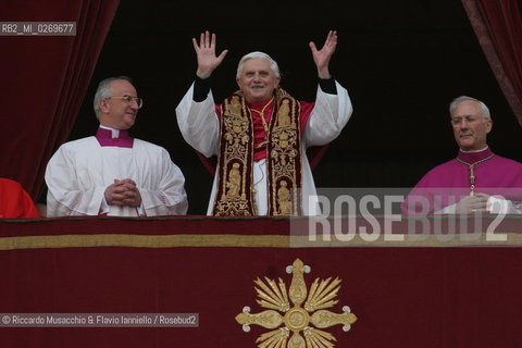 Citta del Vaticano 19 / 04 / 2005.S.E.R. Card. Joseph Ratzinger viene eletto Papa con il nome di Benedetto XVI..Ph Riccardo Musacchio & Flavio Ianniello
 ©Riccardo Musacchio & Flavio Ianniello/Rosebud2