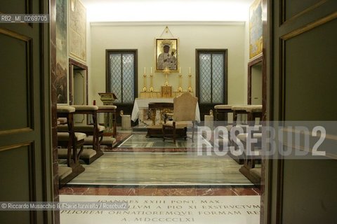 Castel Gandolfo (Roma) Maggio 2005: .Cappella e Altare.Ph Riccardo Musacchio e Flavio Ianniello.
 ©Riccardo Musacchio & Flavio Ianniello/Rosebud2