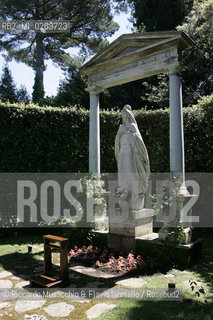 Castel Gandolfo (Roma) Maggio 2005: .Giardini Vaticani, Fattoria e Palazzo Papale..Ph Riccardo Musacchio e Flavio Ianniello.
 ©Riccardo Musacchio & Flavio Ianniello/Rosebud2