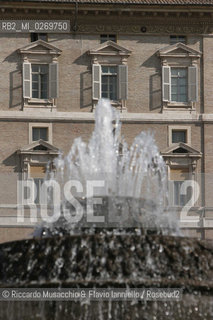 Città del Vaticano,  May 2005.Nella foto: veduta di Piazza San Pietro e della finestra dllappartamento papale. ©Riccardo Musacchio & Flavio Ianniello/Rosebud2