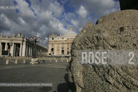 Città del Vaticano,  May 2005.Nella foto: veduta di Piazza San Pietro. ©Riccardo Musacchio & Flavio Ianniello/Rosebud2