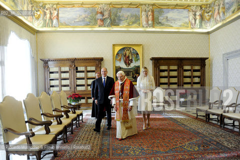 Città del Vaticano 12 Gennaio 2013 Papa  Benedetto XVI ha ricevuto questa mattina in udienza privata il principe Alberto II di Monaco con la principessa Charlene. ©Riccardo Musacchio & Flavio Ianniello/Rosebud2