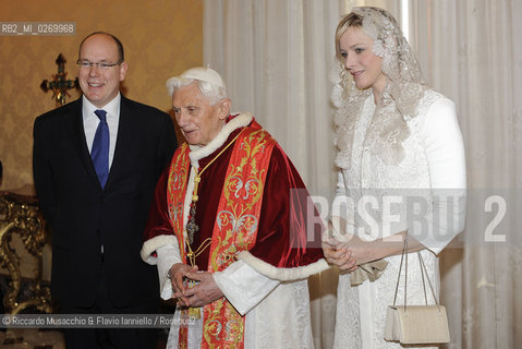 Città del Vaticano 12 Gennaio 2013 Papa  Benedetto XVI ha ricevuto questa mattina in udienza privata il principe Alberto II di Monaco con la principessa Charlene. ©Riccardo Musacchio & Flavio Ianniello/Rosebud2