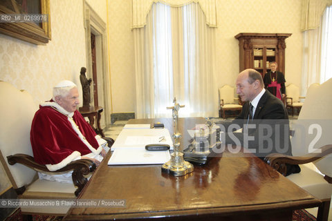 Citta del Vaticano, 15 feb 2013- Benedetto XVI questa mattina ha ricevuto il Presidente della Romania Traian Basescu. ©Riccardo Musacchio & Flavio Ianniello/Rosebud2